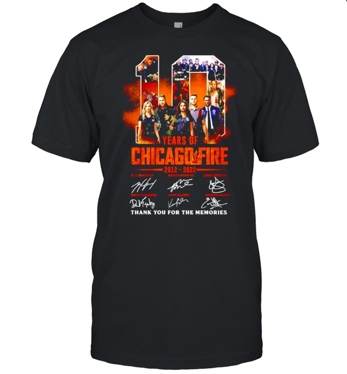 10 years Chicago Fire 2012 2022 thank you for the memories signatures T-shirt