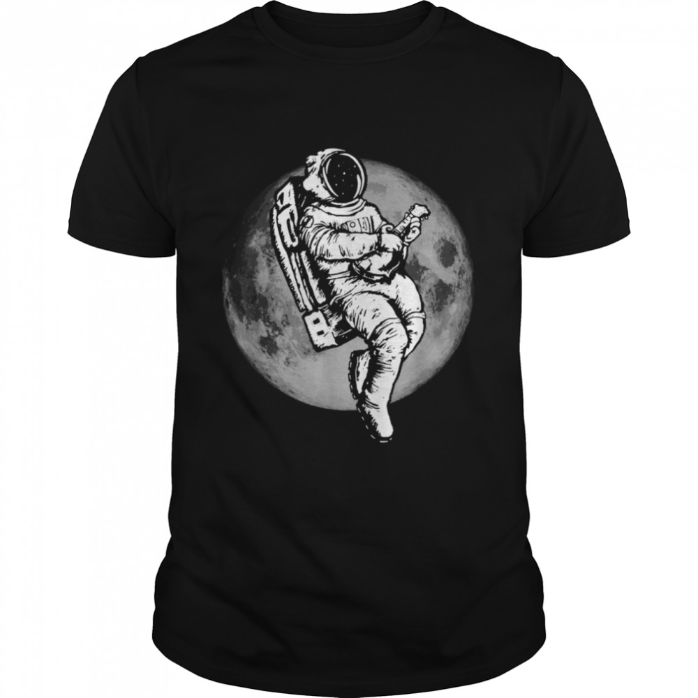 Space Mandolin Retro Astronaut Mandolinist & Moon Shirt