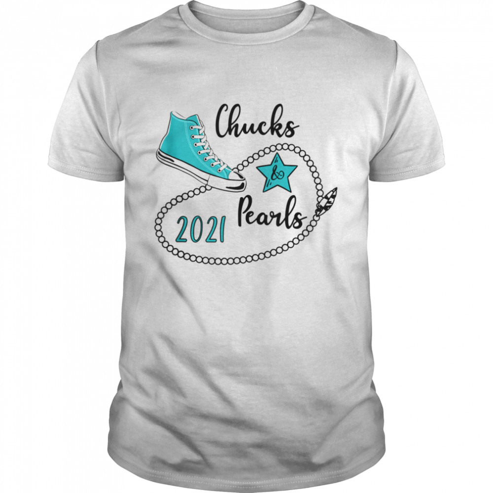 2021 TealBlue Chucks with Pearls  Classic Men's T-shirt