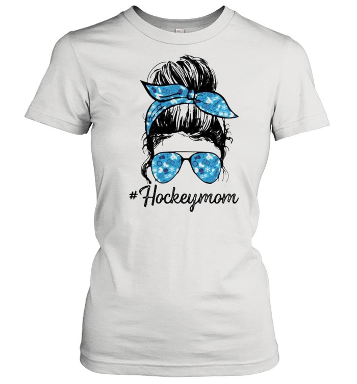 Hockey Mom Girl Classic Women's T-shirt