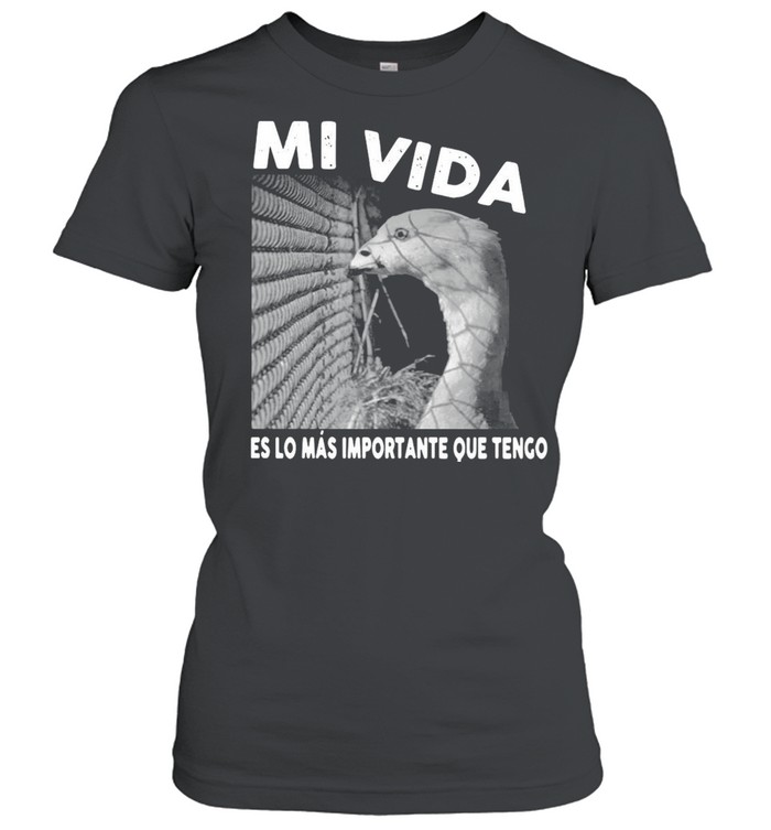 Mi Vida Es Lo Mas Importante Que Tengo T-shirt Classic Women's T-shirt