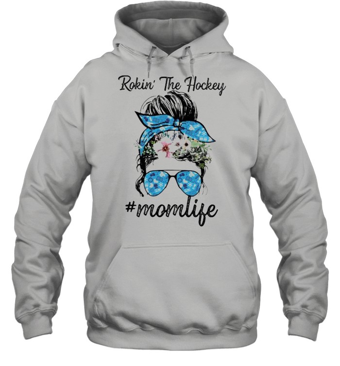 Rokin’ the hockey Mom Life Girl flower Unisex Hoodie