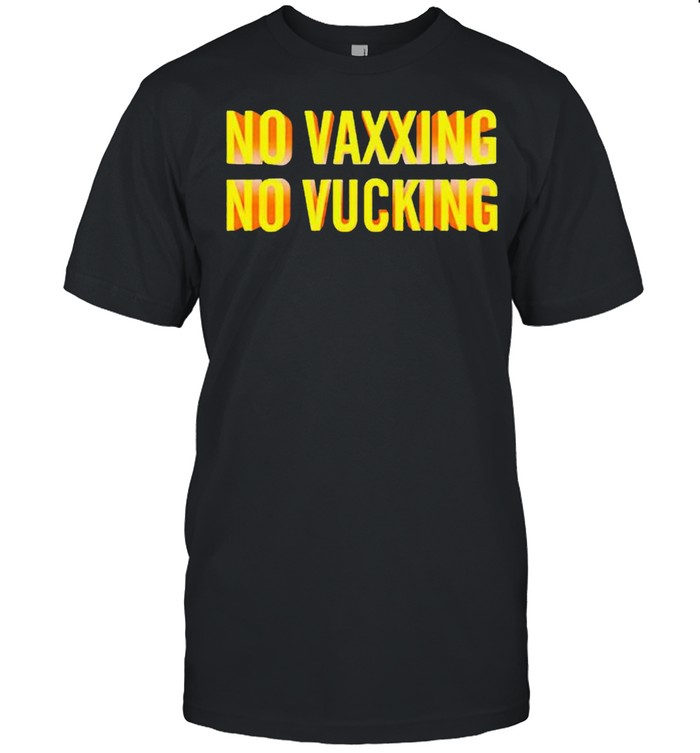 No vaxxing no vucking shirt Classic Men's T-shirt