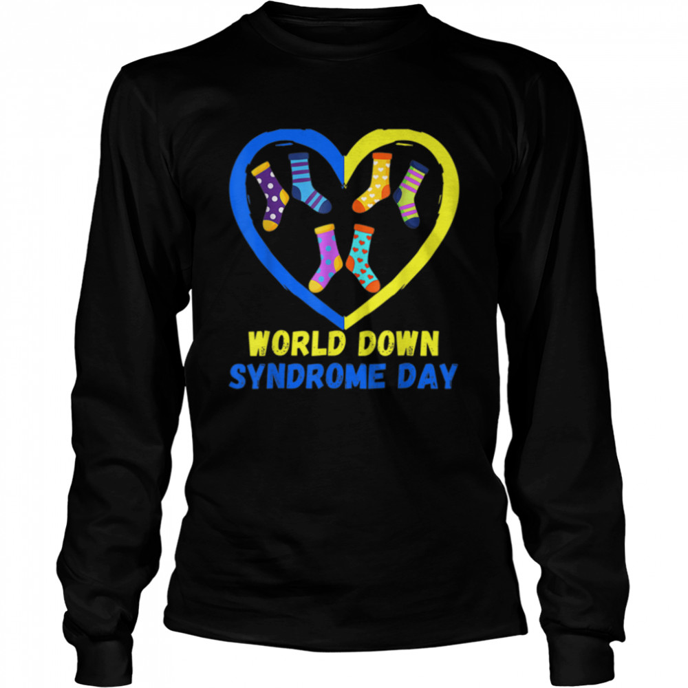 Blue Yellow Heart 21 World Down Syndrome Awareness Day 2022 T- B09VNNC6KK Long Sleeved T-shirt